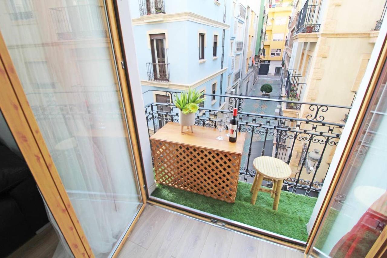 Apartamento Muy Centrico 5 Minutos Playa Alicante Dış mekan fotoğraf